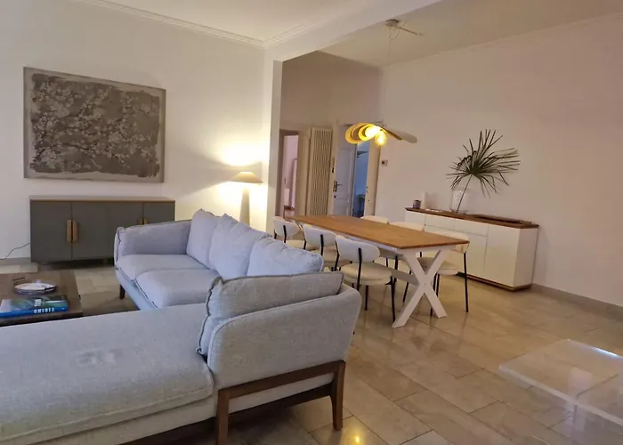 Villa Magnolia - High Standing Floor
